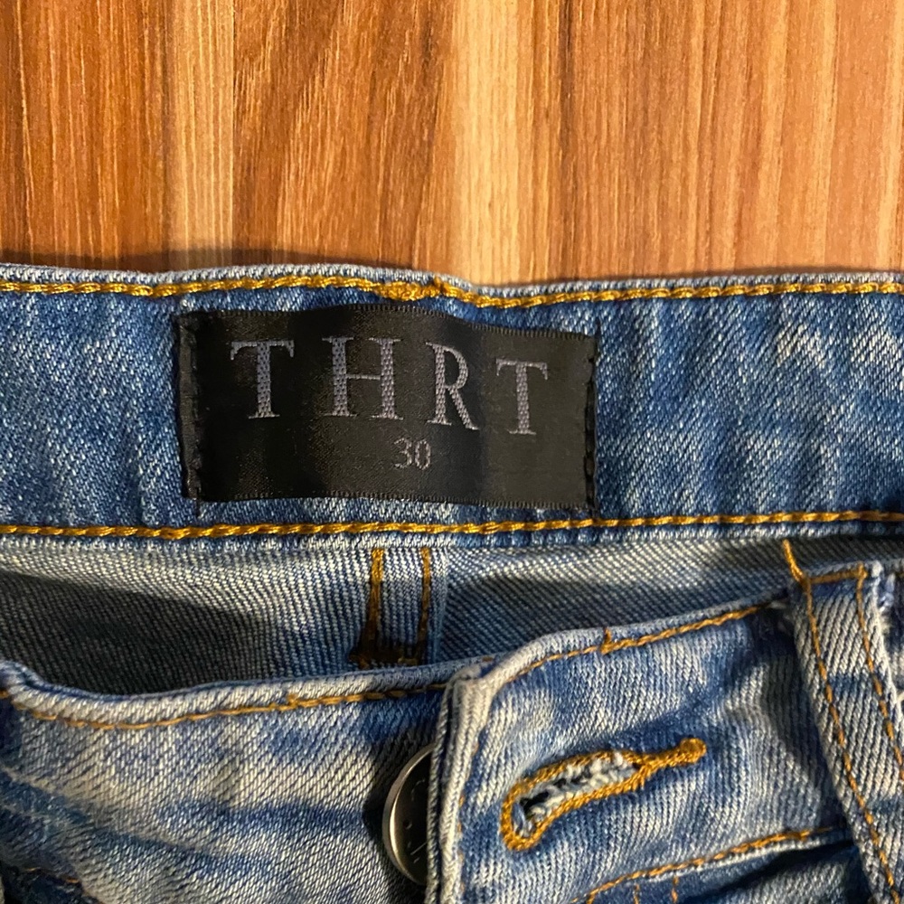 Customized Jeans - Picture 5 of 5
